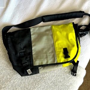 Timbuk2 messenger bag